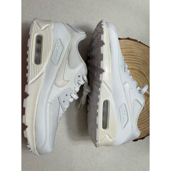 Nike Mens Air Max 90 Essential white size US 7.5 - Picture 4 of 12